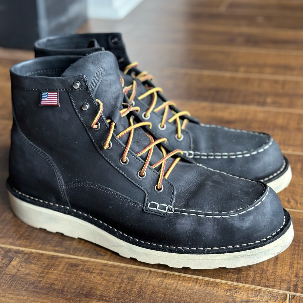 Danner Moc Toe boot Black